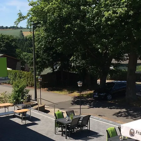 Eifel-gasthof Kleefuss 3*